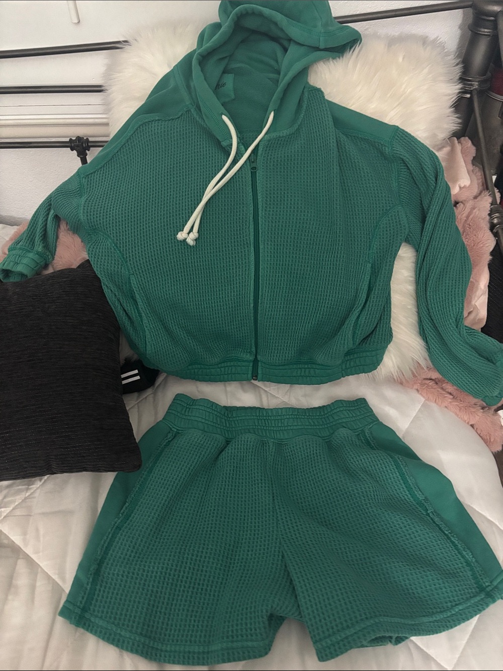 Aerie Women’s Teal Waffle Knit Lounge Shorts - used twice
